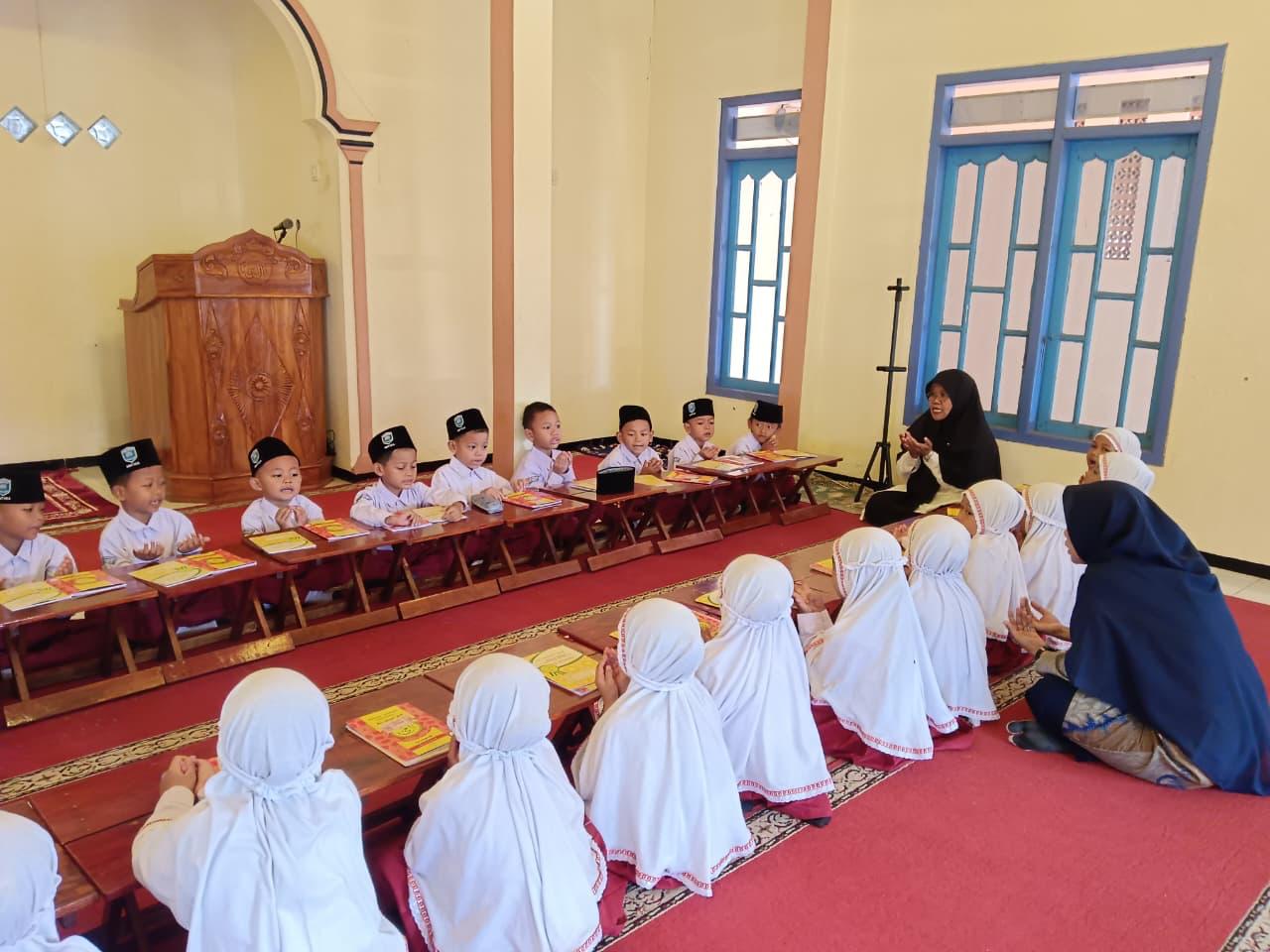 Tahfiz dan Pembiasaan Ibadah